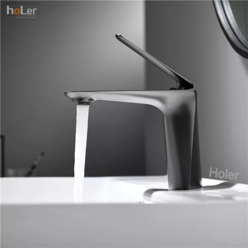 Vòi Lavabo Nóng Lạnh Đồng Sơn Tĩnh Điện Đen Holer HL-LB606