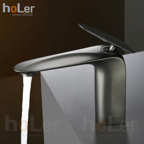 Vòi Lavabo Nóng Lạnh Đồng Sơn Tĩnh Điện Xám Holer HL-LB640